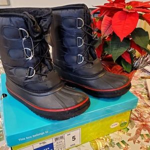 Kids snow boots